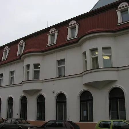 Mrazek Hotel *