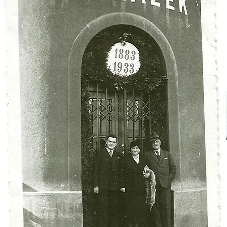 Mrázek Hotel